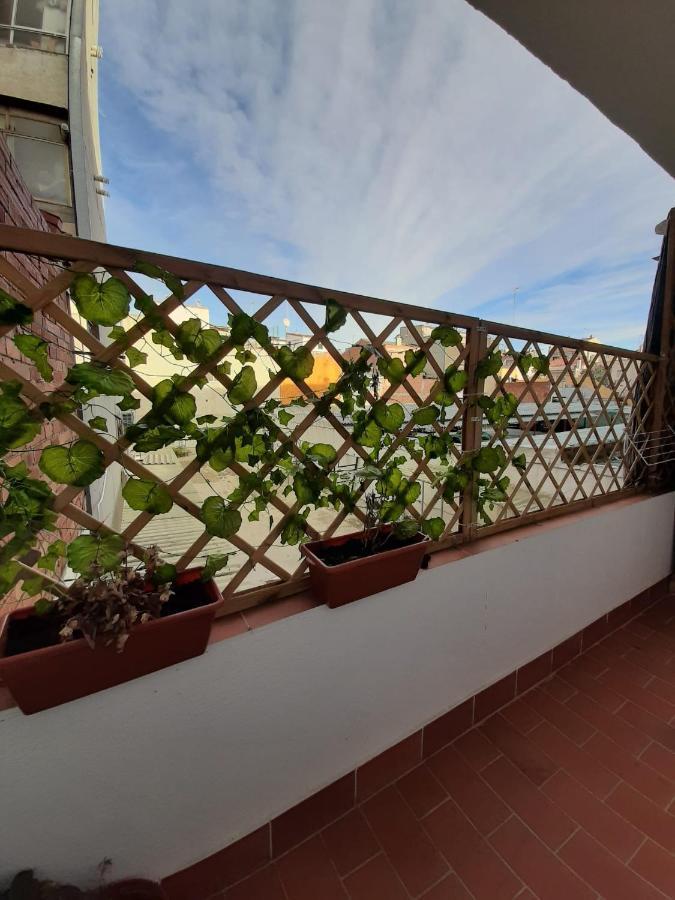 Nur Apartment Terrassa Zewnętrze zdjęcie